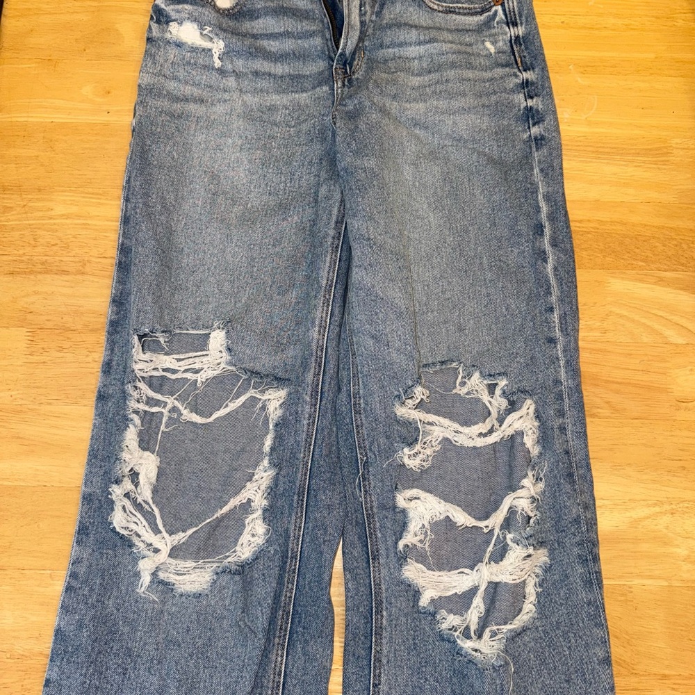 American Eagle Distressed Wide Leg Jeans